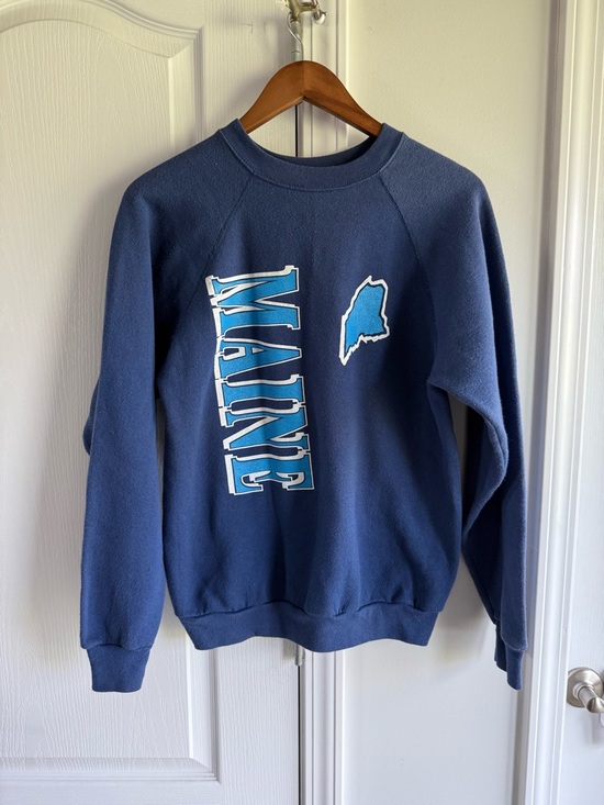 Tultex Sweaters - Tultex vintage Navy Crewneck Sweatshirt with Light Blue Maine Graphic